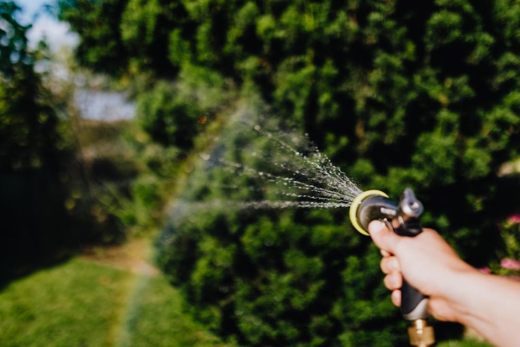 Sproeiers zijn een efficiënte manier om grote oppervlakken te besproeien